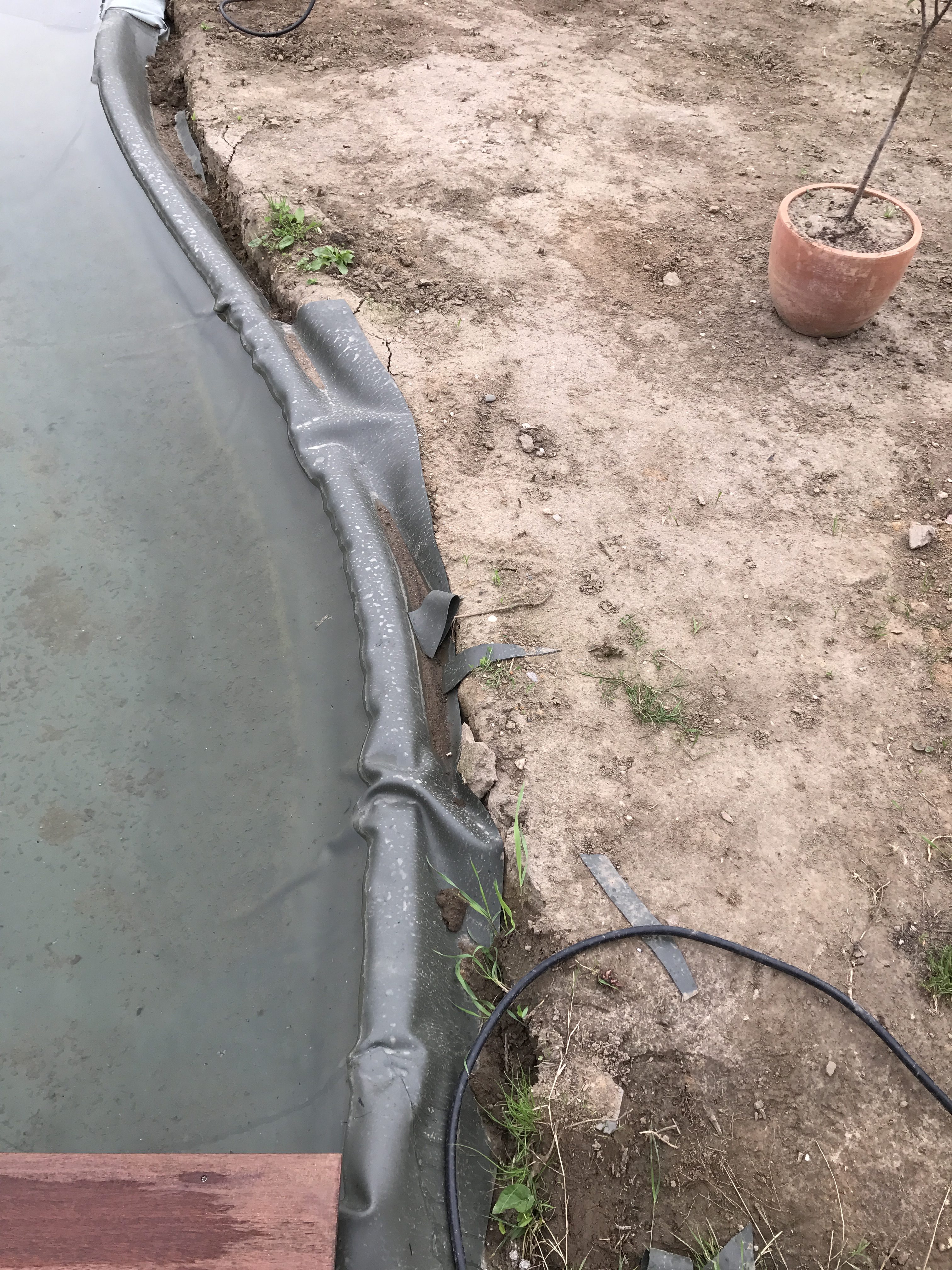 GalaBauer baut ohne Kapillarsperre?! HobbyGartenteich